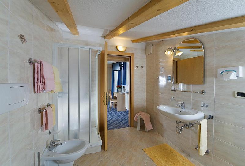 Albergo Fiordaliso Canazei Room photo