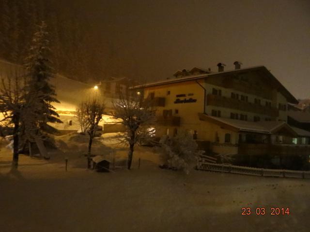 Albergo Fiordaliso Canazei Exterior photo
